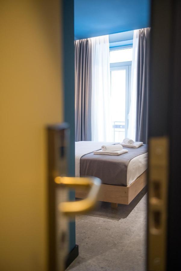 Metis Urbane Living Spaces Athene Buitenkant foto