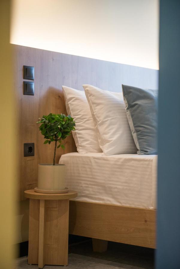Metis Urbane Living Spaces Athene Buitenkant foto