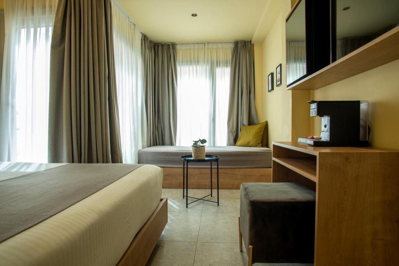 Metis Urbane Living Spaces Athene Buitenkant foto