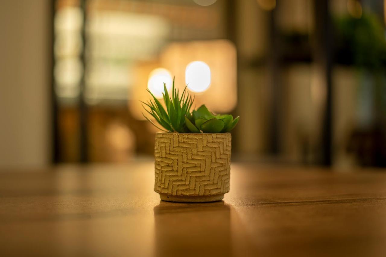 Metis Urbane Living Spaces Athene Buitenkant foto