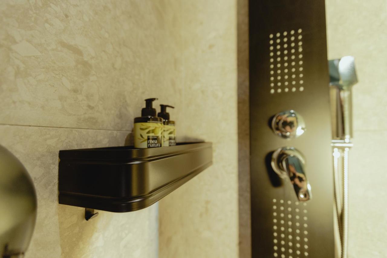 Metis Urbane Living Spaces Athene Buitenkant foto
